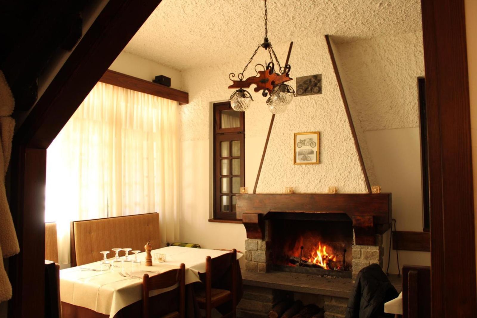 Hotel Al Verde Mandello del Lario Exteriör bild