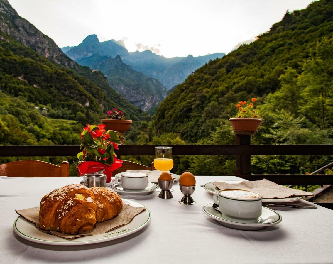 Hotel Al Verde Mandello del Lario Exteriör bild